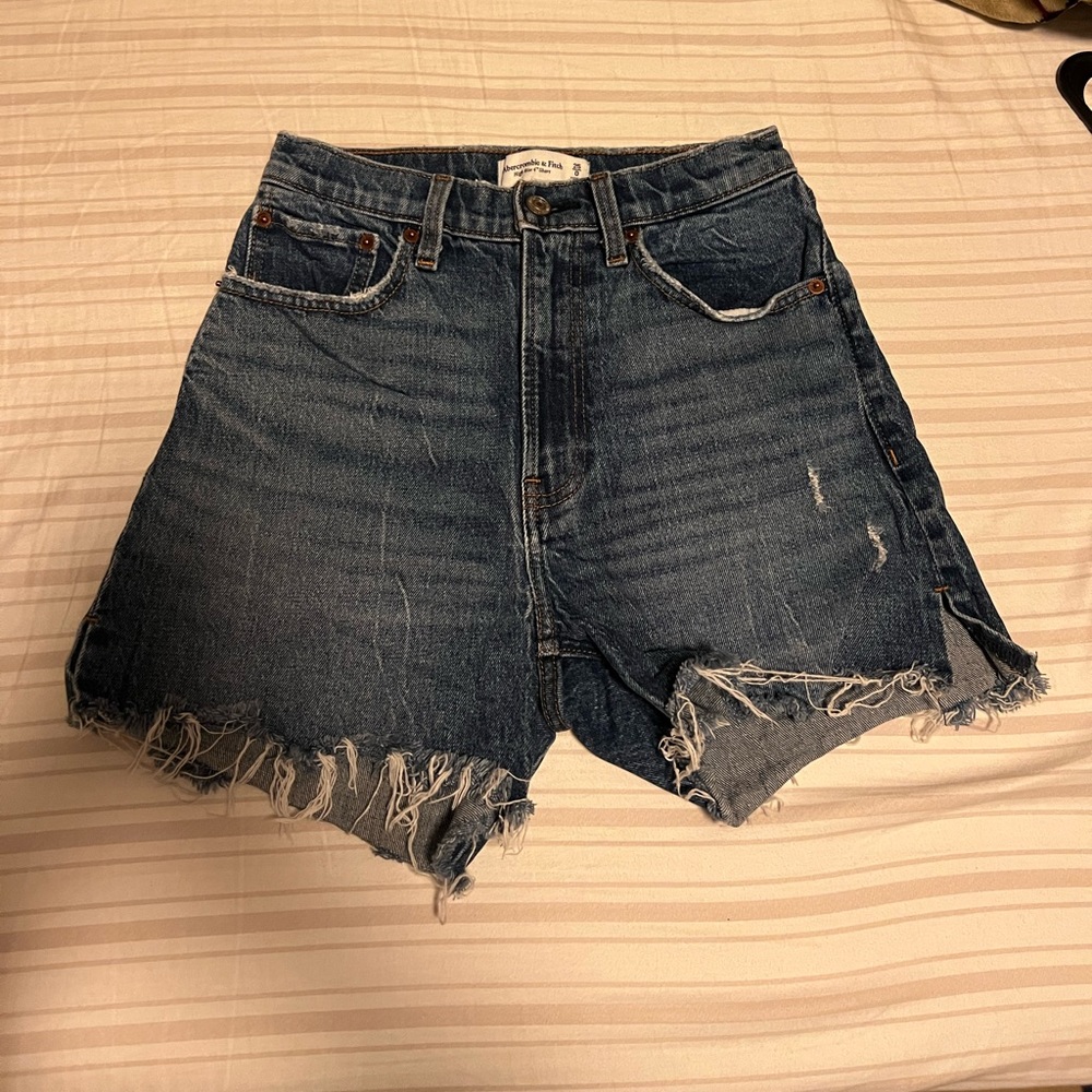 abercrombie & fitch shorts